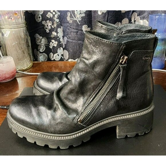 Igi&Co Black Slouchy Leather Boots Asymmetrical Zipper Italy Sz 37 / US 6.5 - Picture 5 of 10